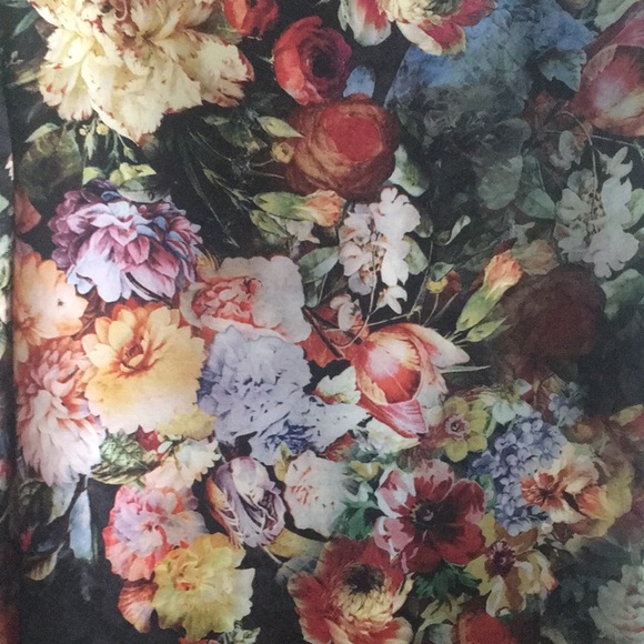 Beige by Eci Floral Dress - Picture 3 of 4